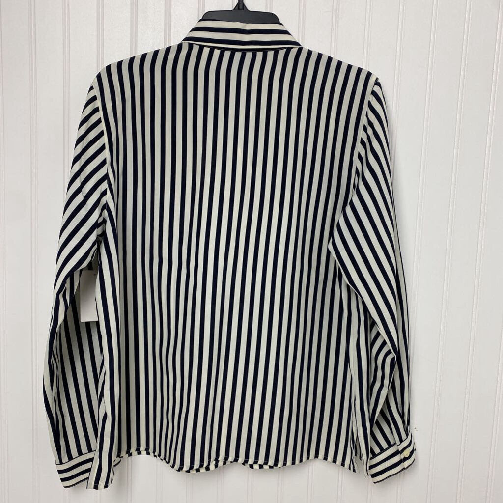 *STRIPED LONG SLEEVE BUTTON UP TOP