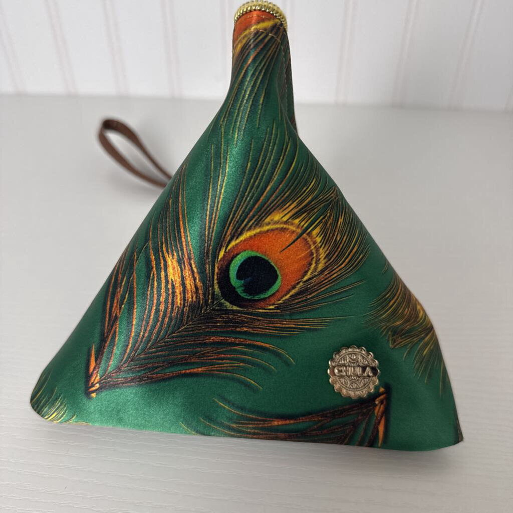 WRISTLET HANDBAG