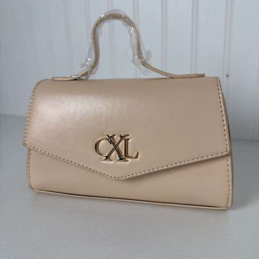 LEATHER CLUTCH