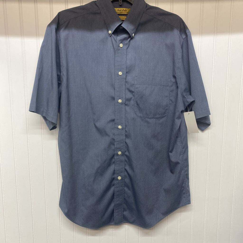 SHORT SLEEVED DRESS SHIRT