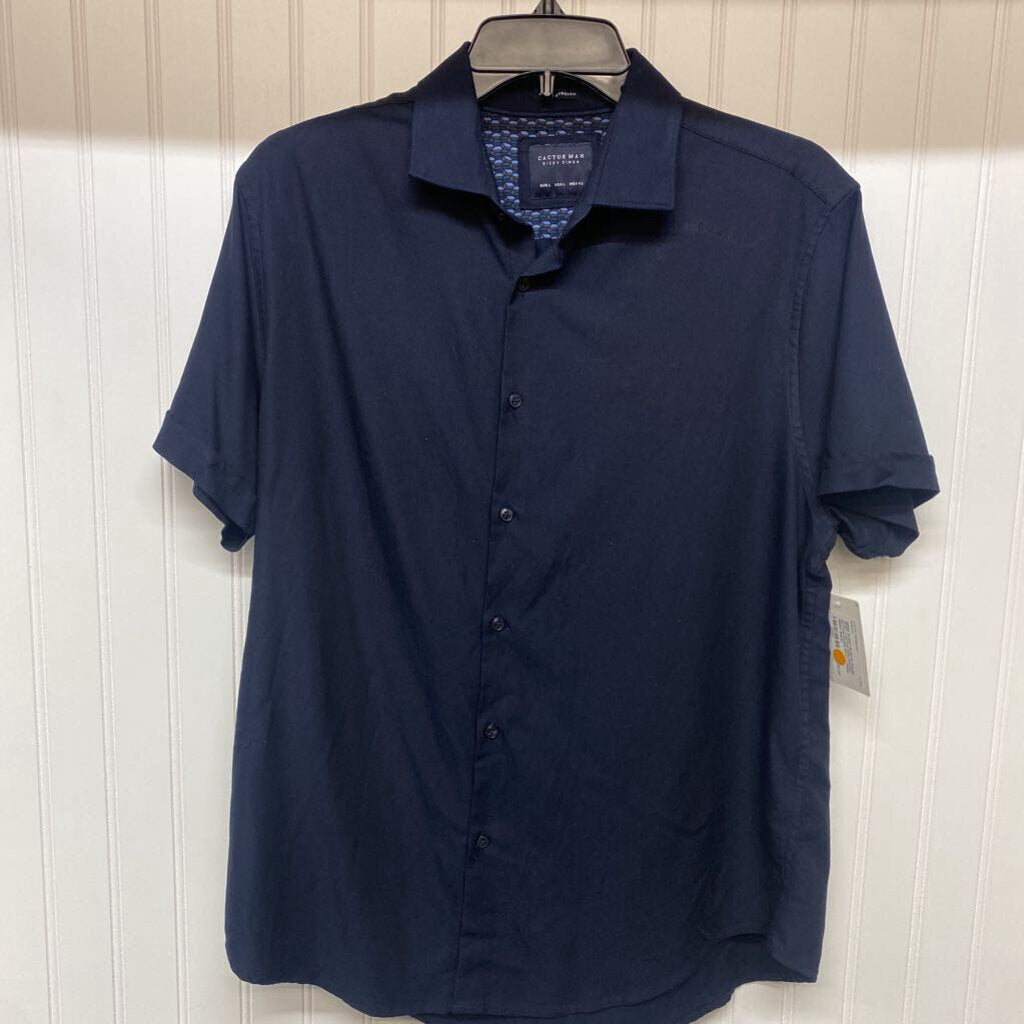 POCKET BUTTON DOWN