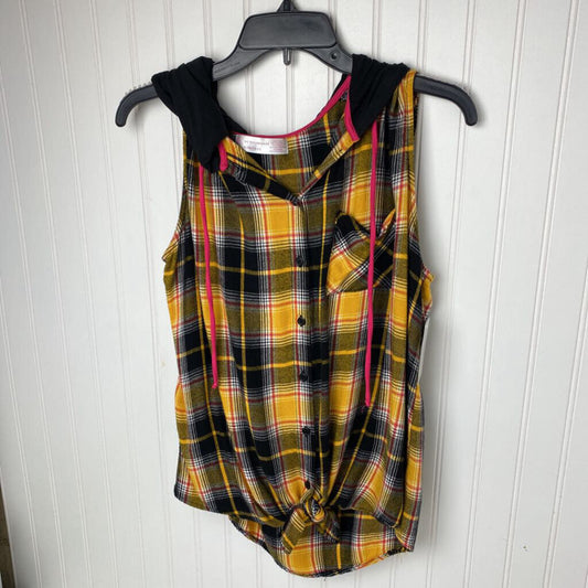 HOODED SLEEVELESS TOP