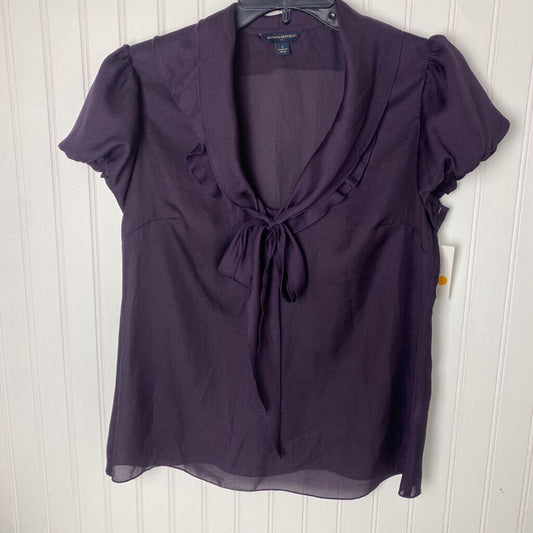 V NECK RUFFEL SHIRT