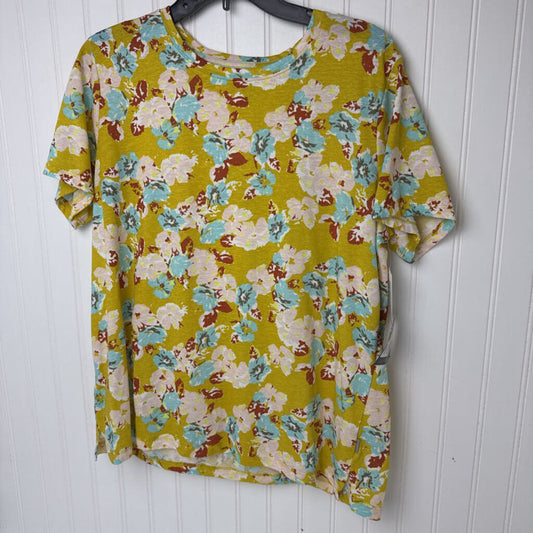 SHORT SLEEVE TEE