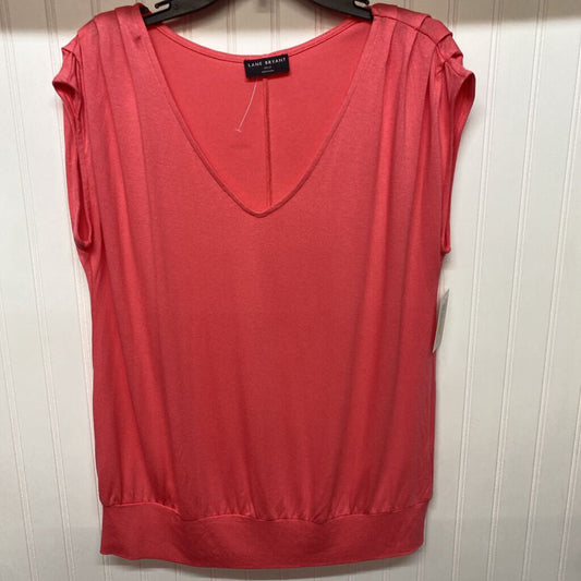 SHORT SLEEVED TOP