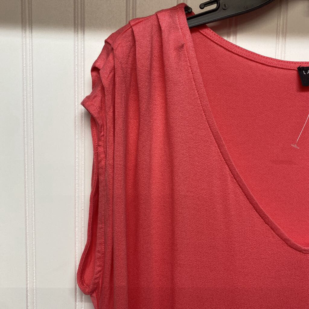 SHORT SLEEVED TOP