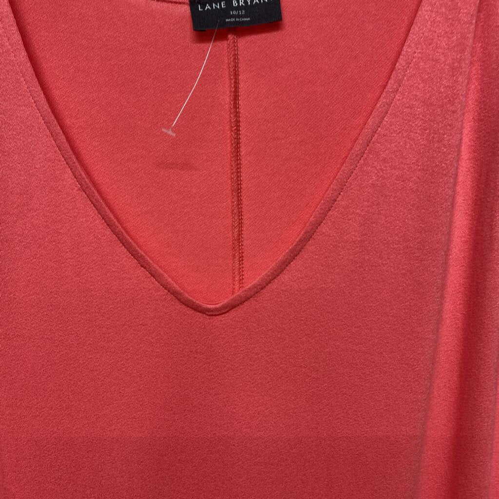 SHORT SLEEVED TOP