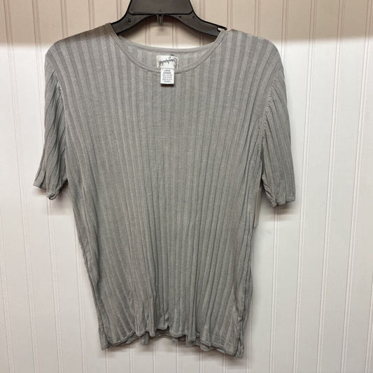 SHORT SLEEVE SWEATER