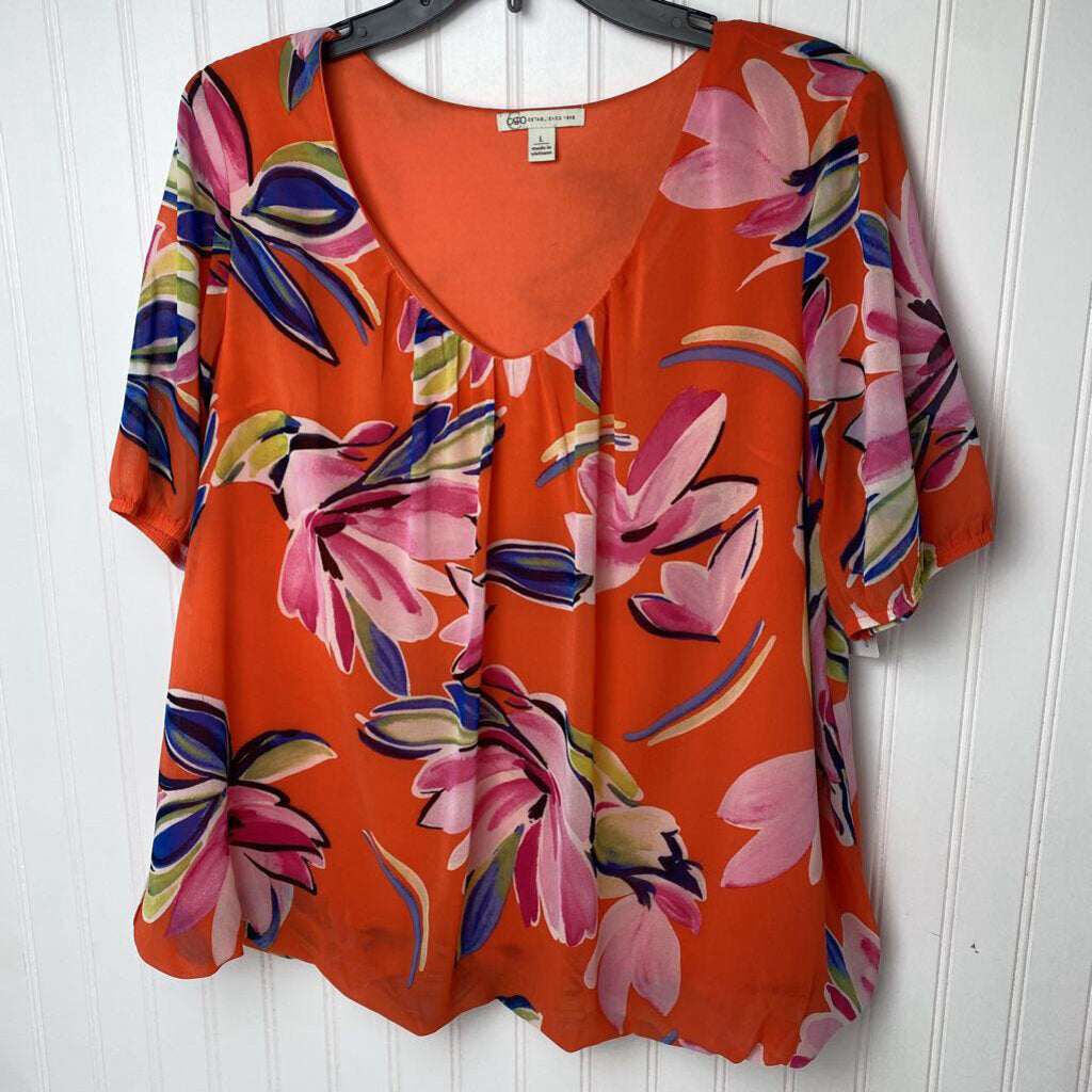 FLORAL SHORT SLEEVED