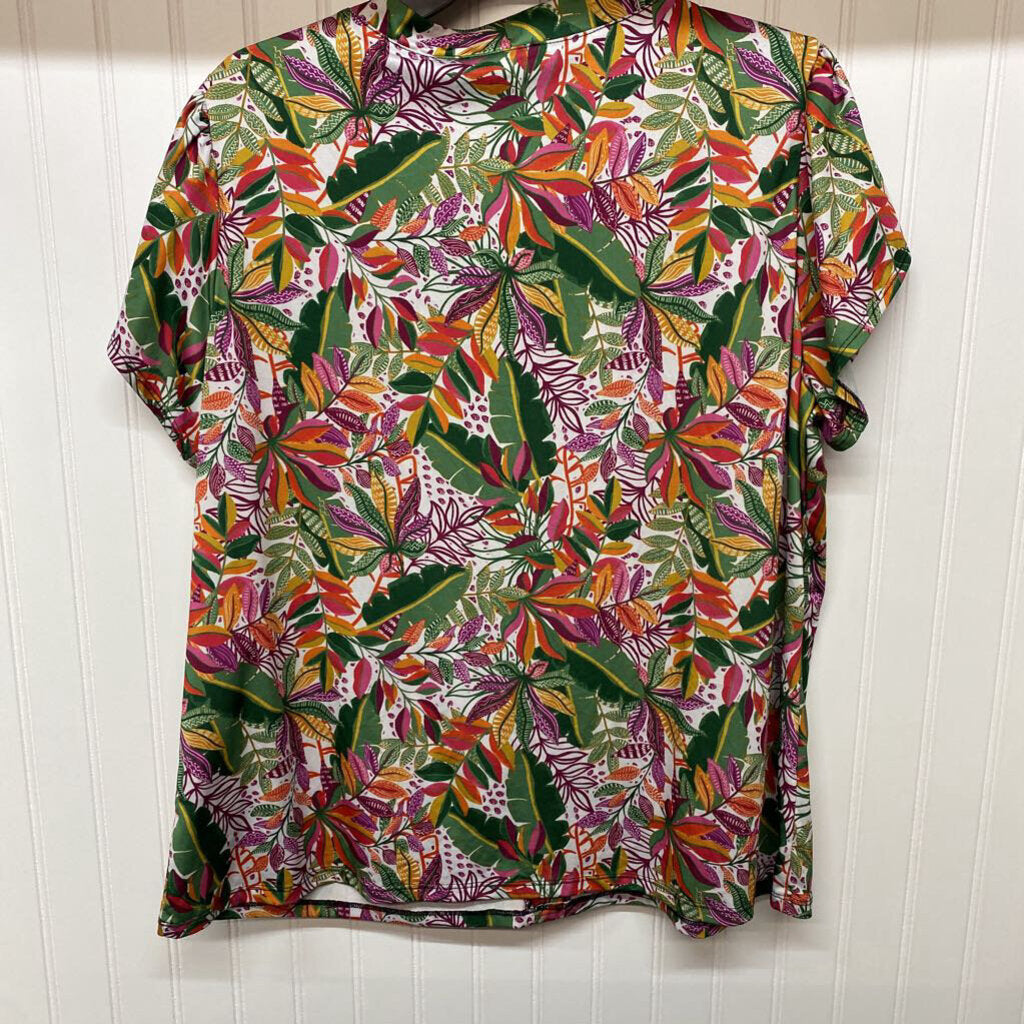 FLORAL V NECK