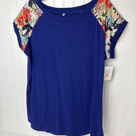 SHORT SLEEVE TOP