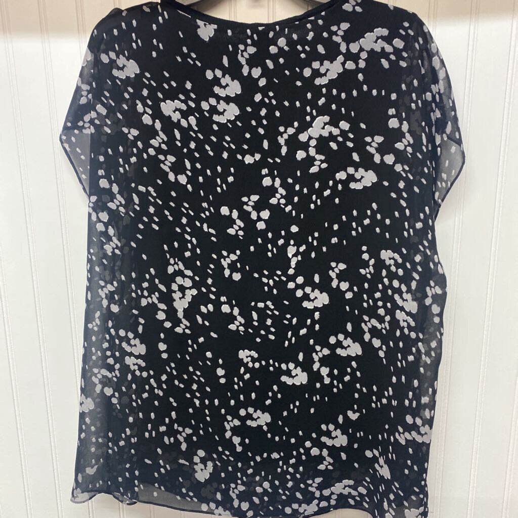 FLORAL V NECK BLOUSE