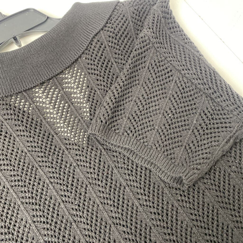 SHORT SLEEVE SWEATER