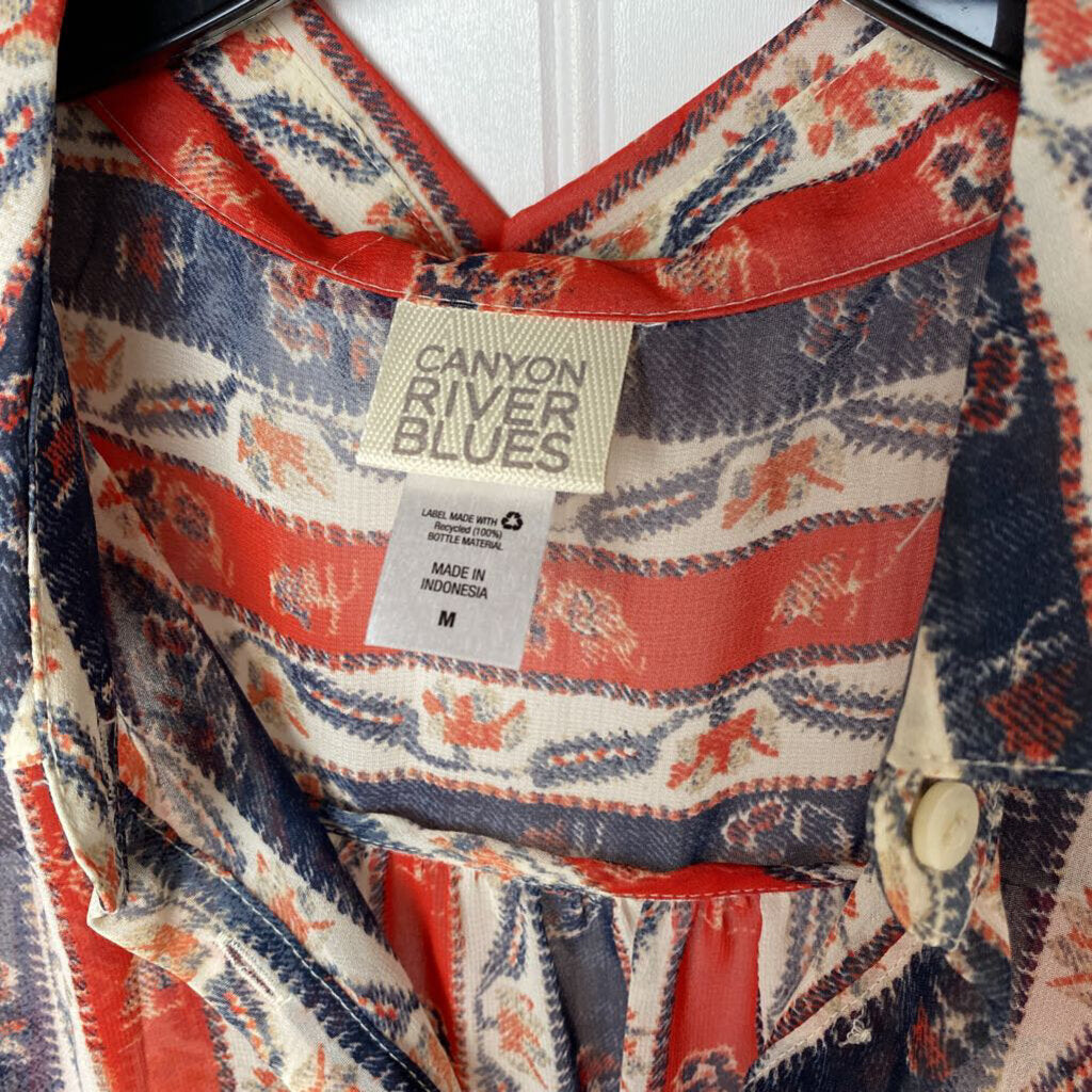 SLEEVELESS SHEER TOP