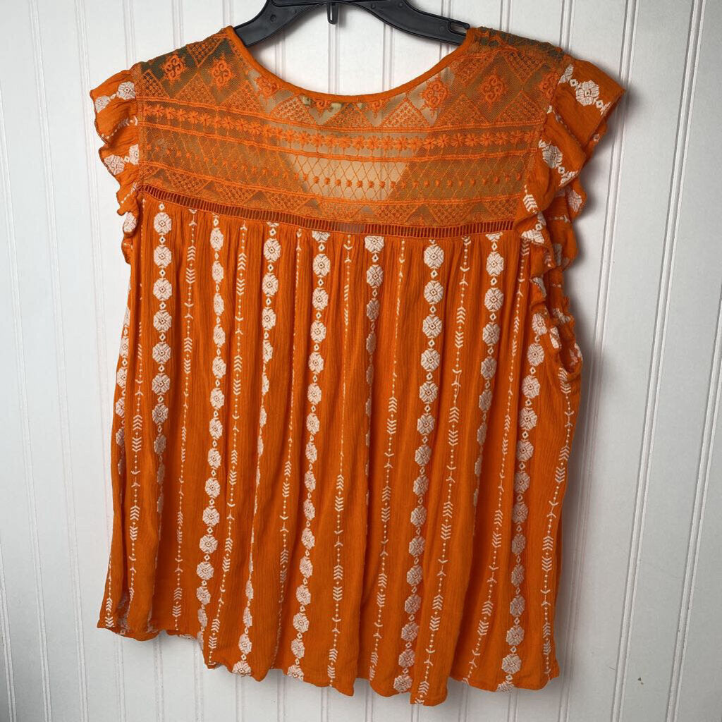 SHORT SLEEVED BLOUSE