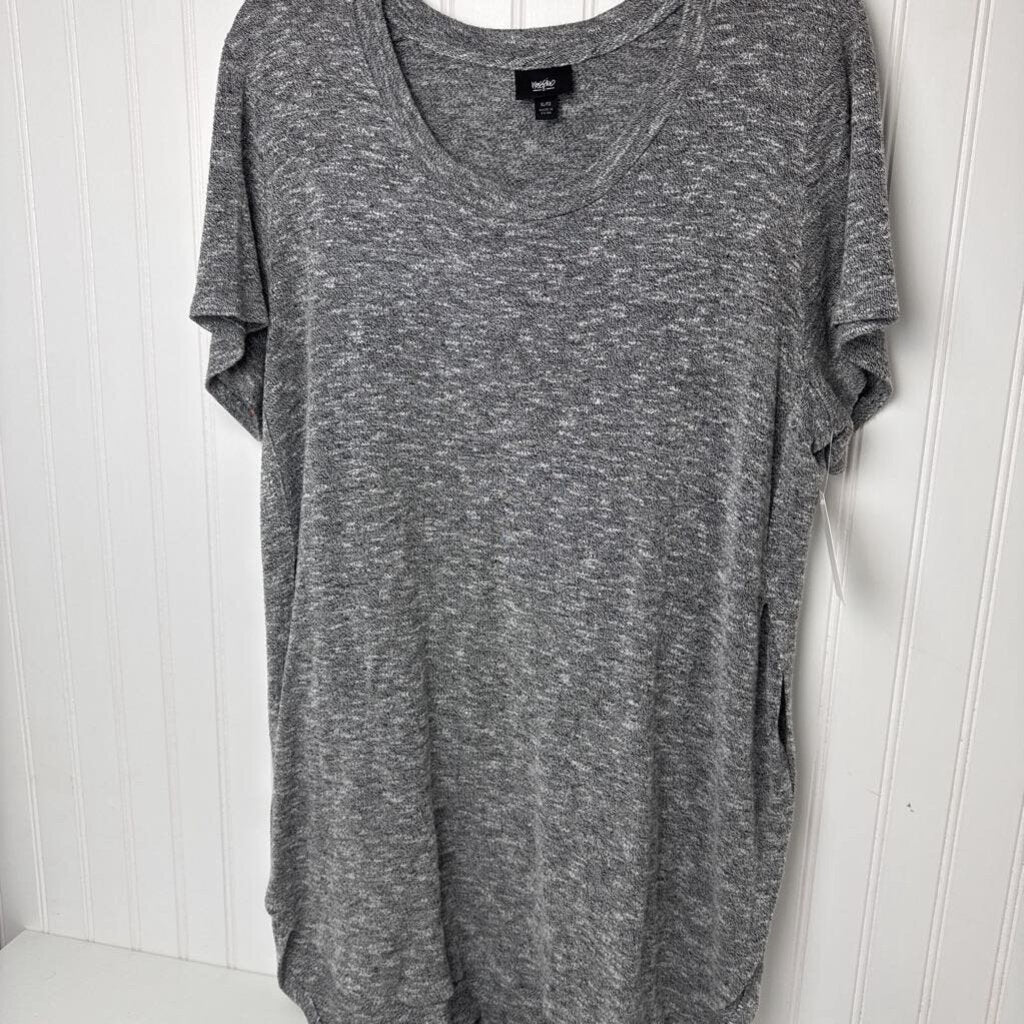 SHORT SLEEVED SUMMER SWEATER