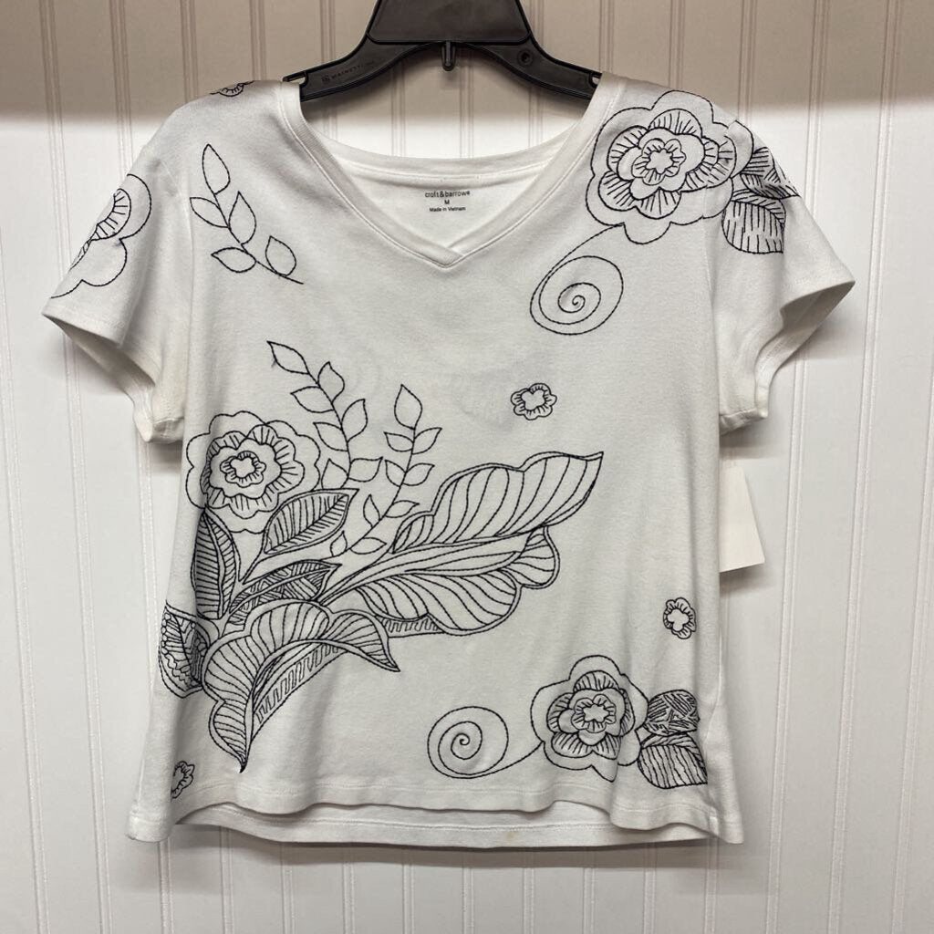 EMBROIDERED SHORT SLEEVED