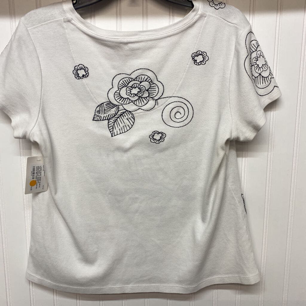 EMBROIDERED SHORT SLEEVED