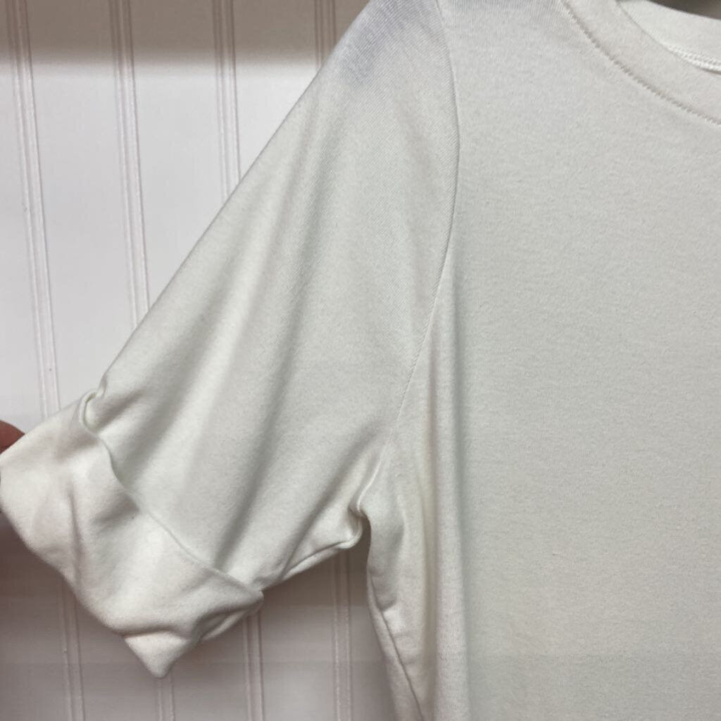 CUFFED SLEEVED TOP