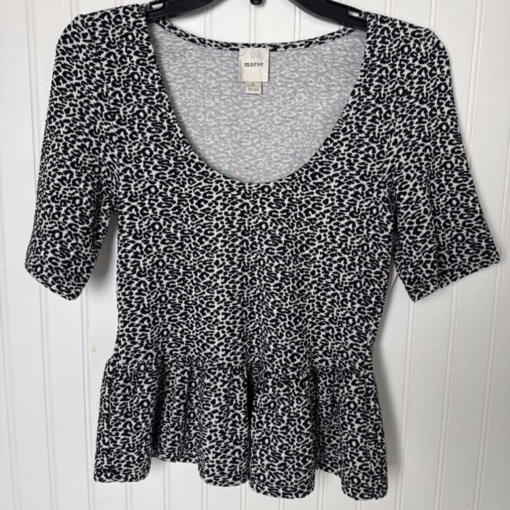 SHORT SLEEVE TOP