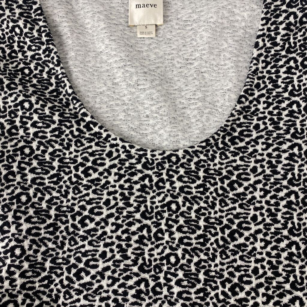 SHORT SLEEVE TOP