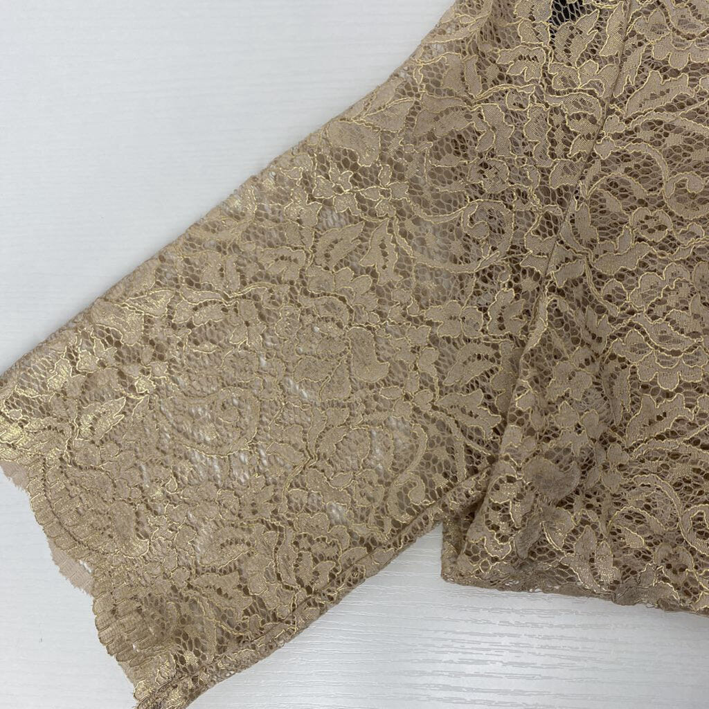 LACE SHORT SLEEVED