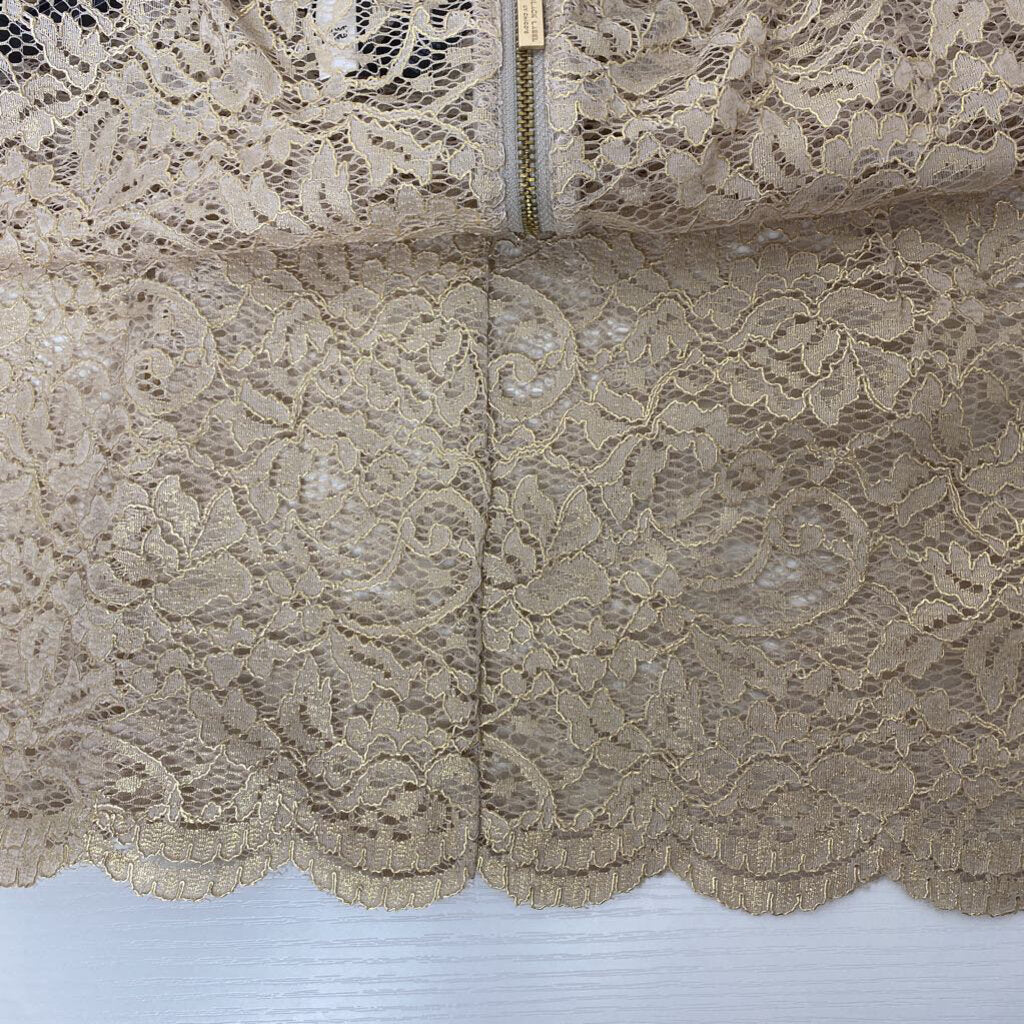 LACE SHORT SLEEVED