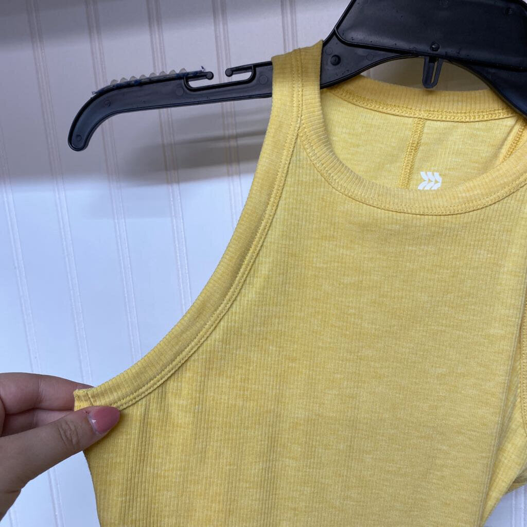 RIBBED TANK TOP