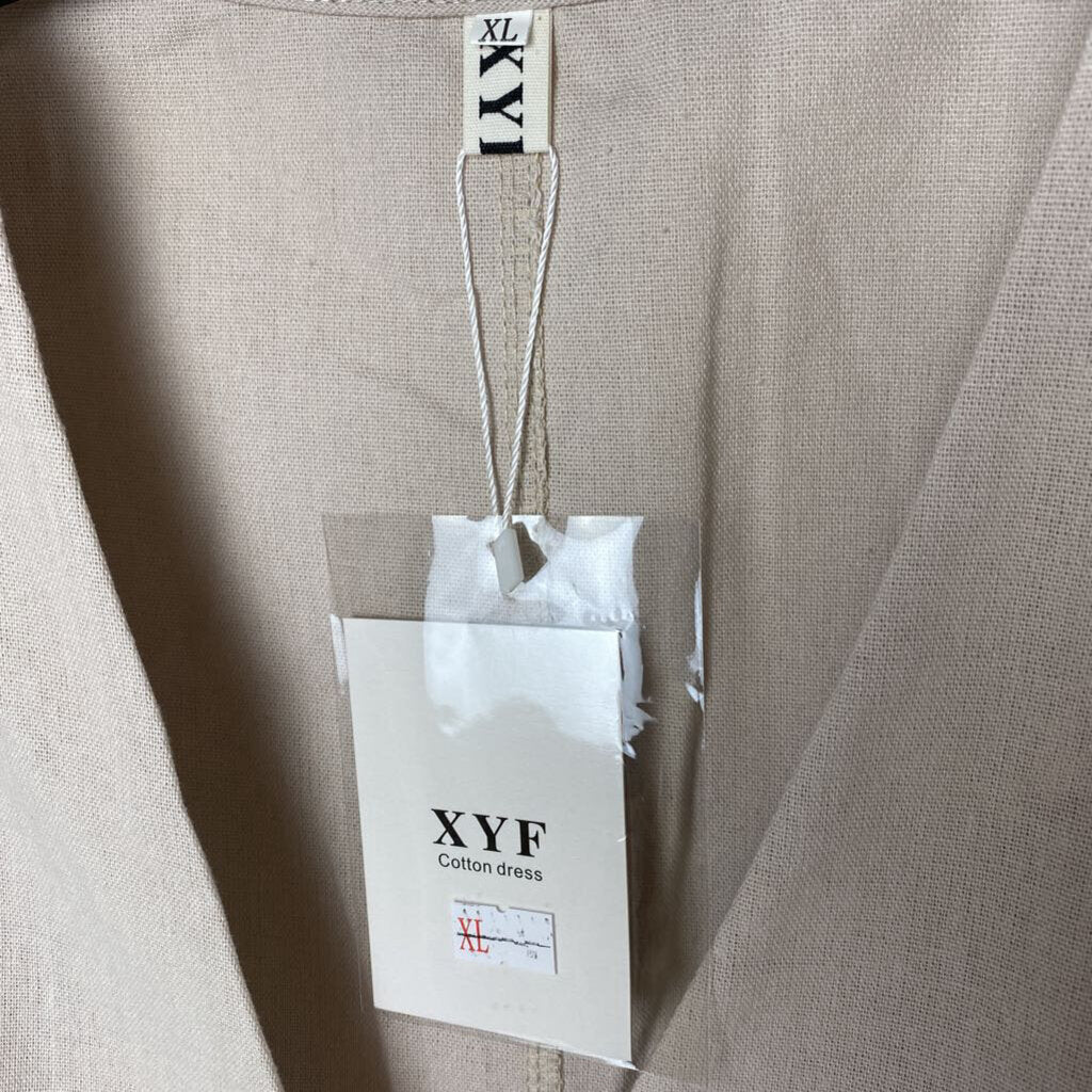 BUTTON DOWN THIN VEST