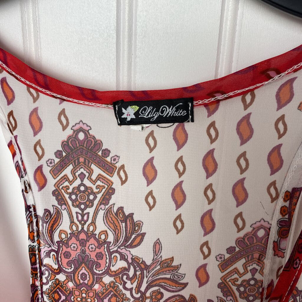 SLEEVELESS SHEER TOP