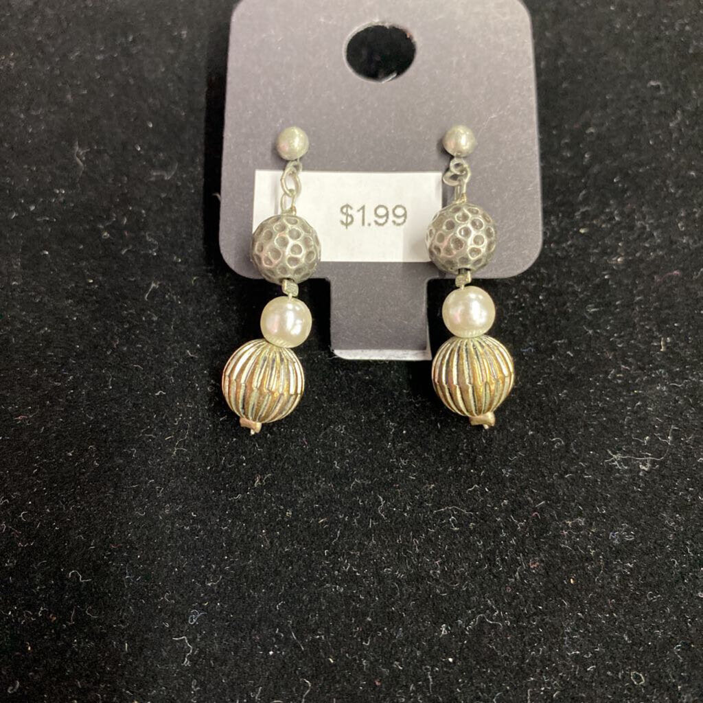 SILVER EARRINGS