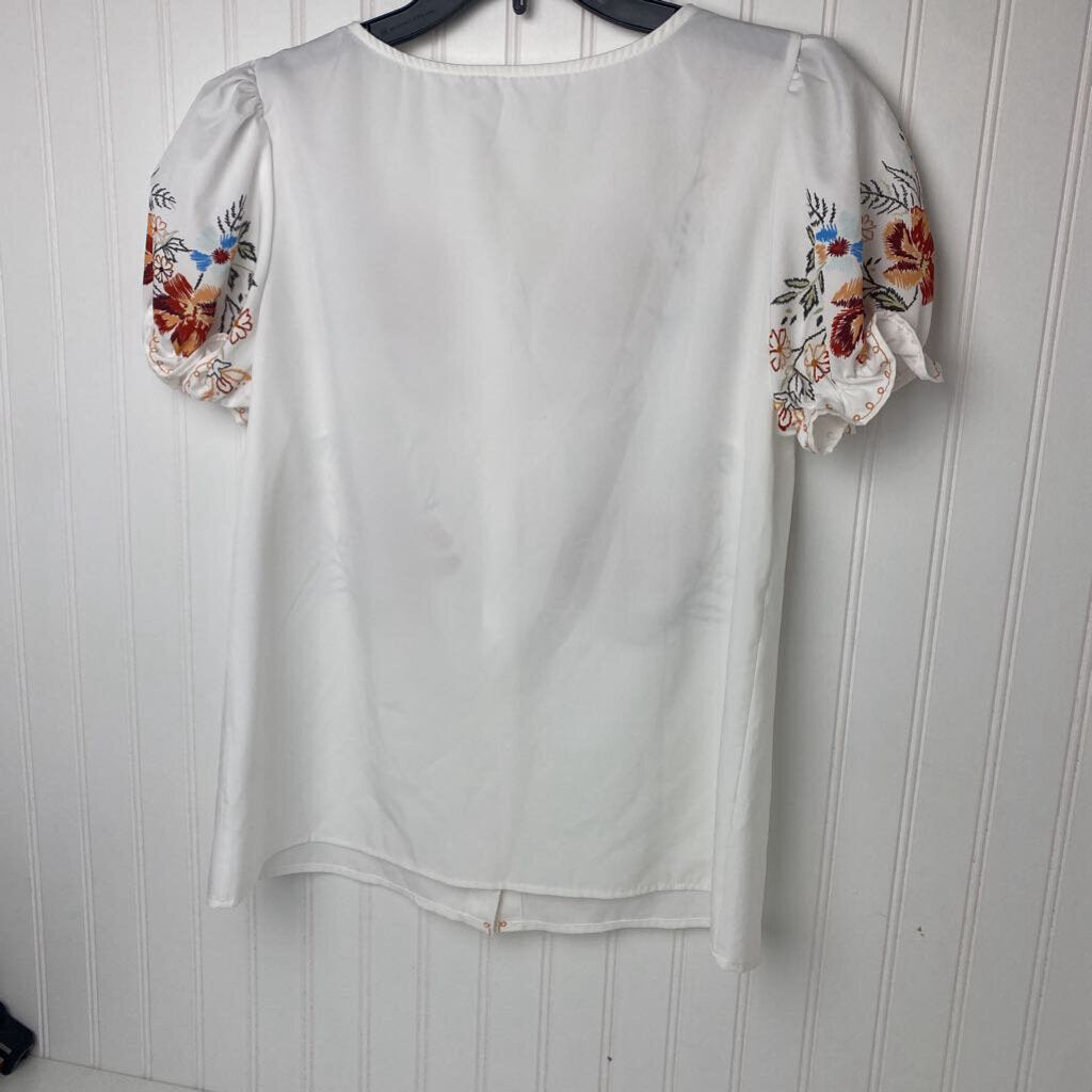 SHORT SLEEVE BLOUSE
