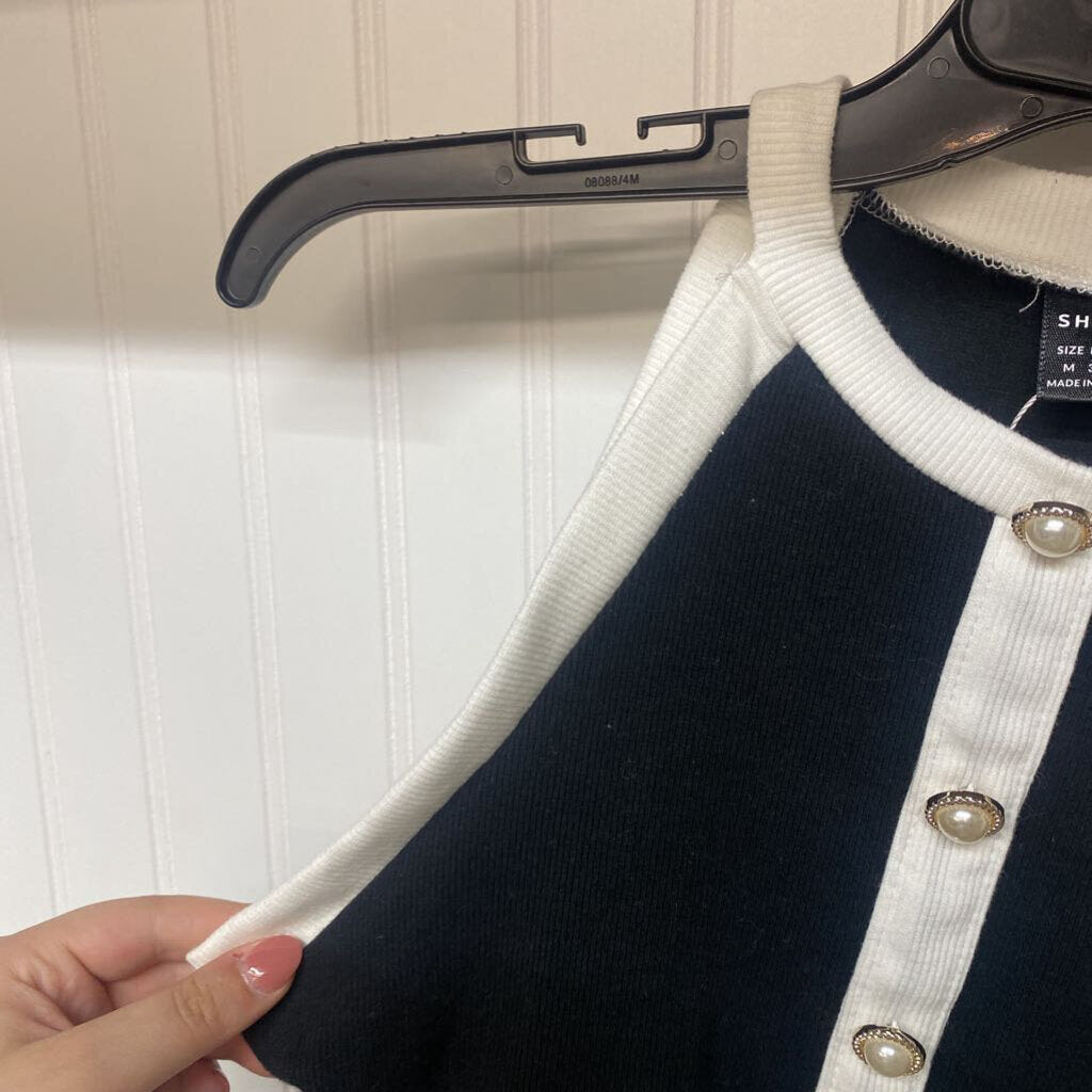 HALTER CROP TO