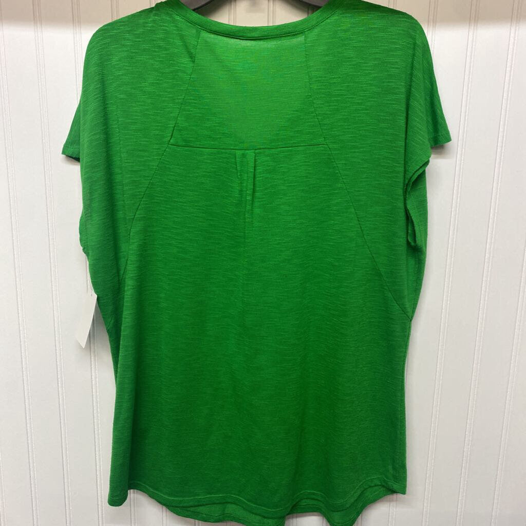 BASIC SHORT SLEEVED TOP