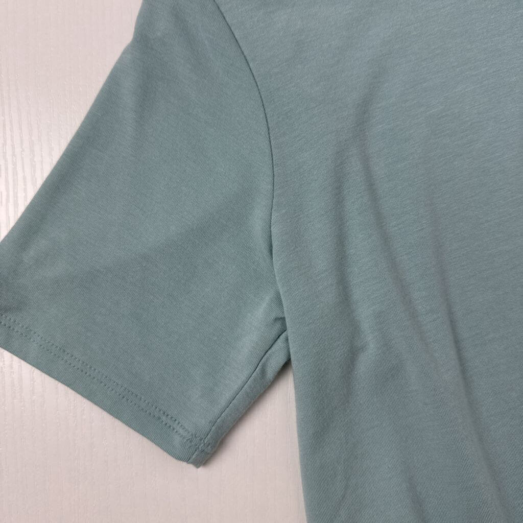 BASIC SHORT SLEEVED TOP