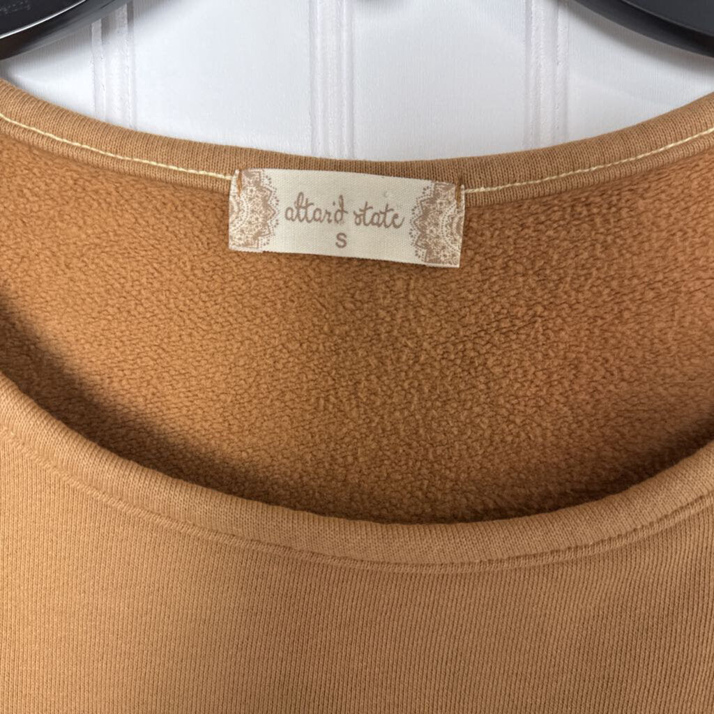FLOWY SHORT SLEEVED SWEAT SHIRT