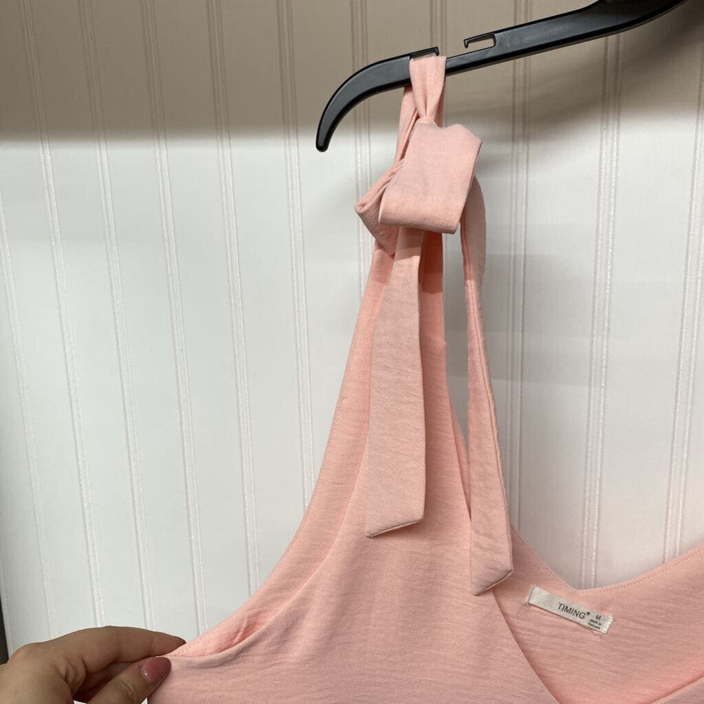 SLEEVELESS TOP