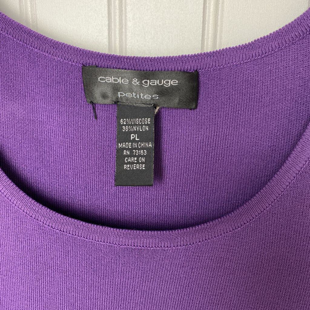 SLEEVELESS SWEATER