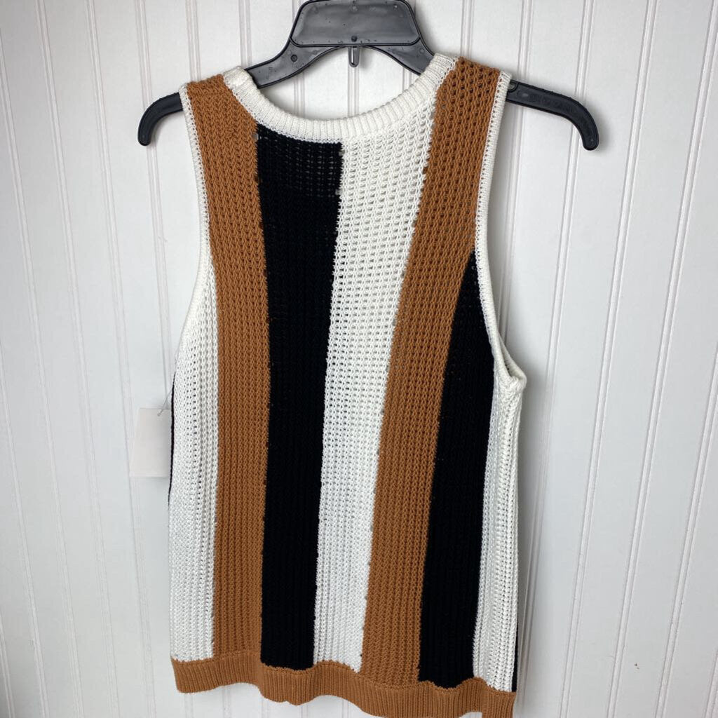 SLEEVELESS SWEATER TOP