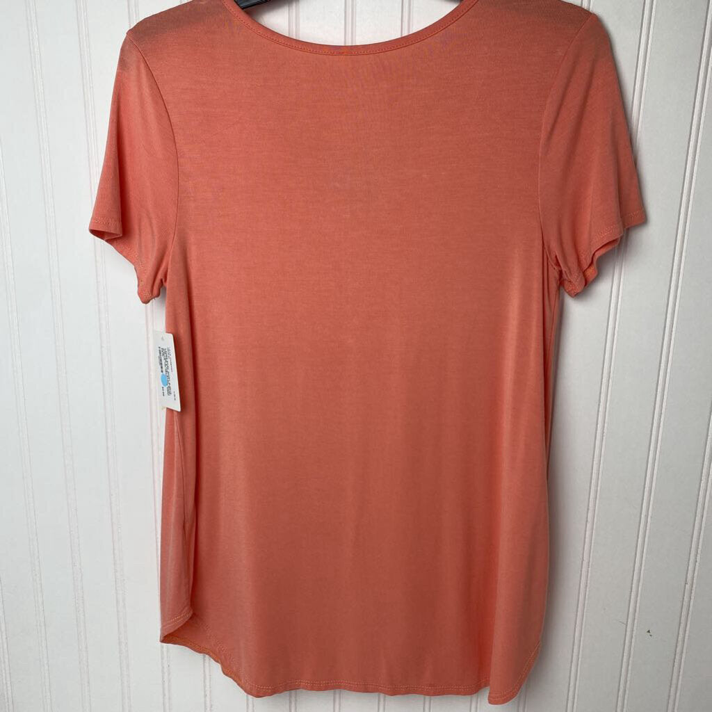 BASIC SHORT SLEEVE TOP