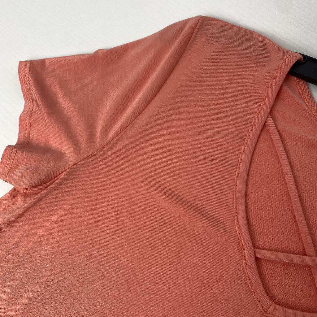 BASIC SHORT SLEEVE TOP