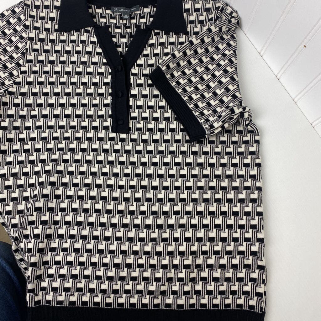 1/4 BUTTON SHORT SLEEVED