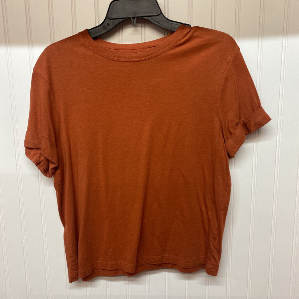 SHORT SLEEVED SHIRT