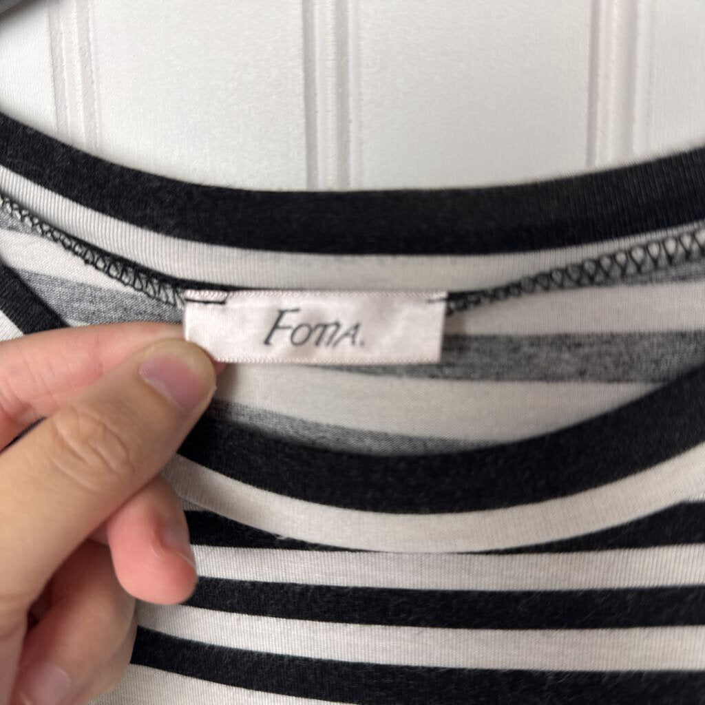 STRIPED SHORT SLEEVED