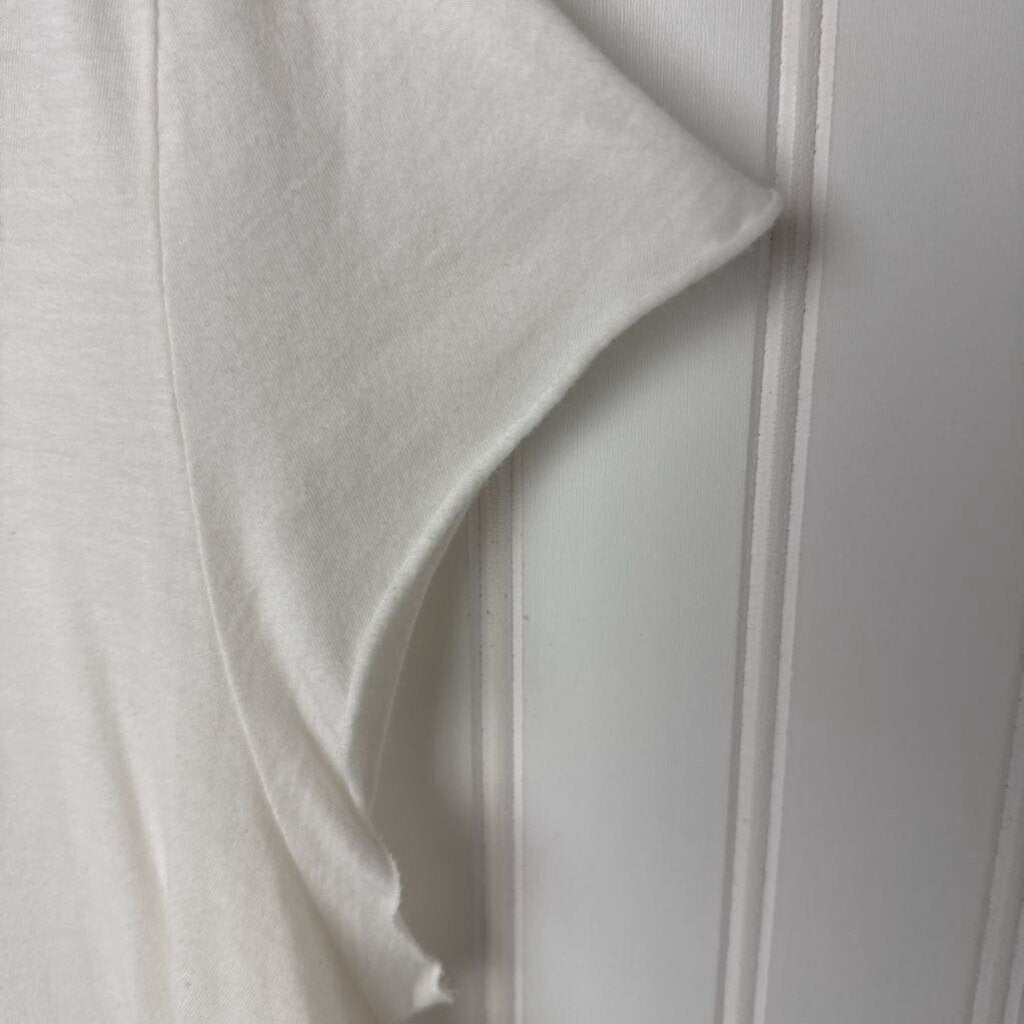 CAP SLEEVED V NECK