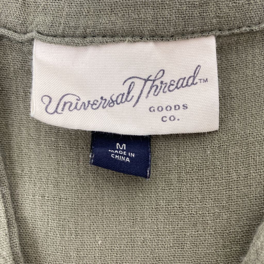 SHORT SLEEVED TOP