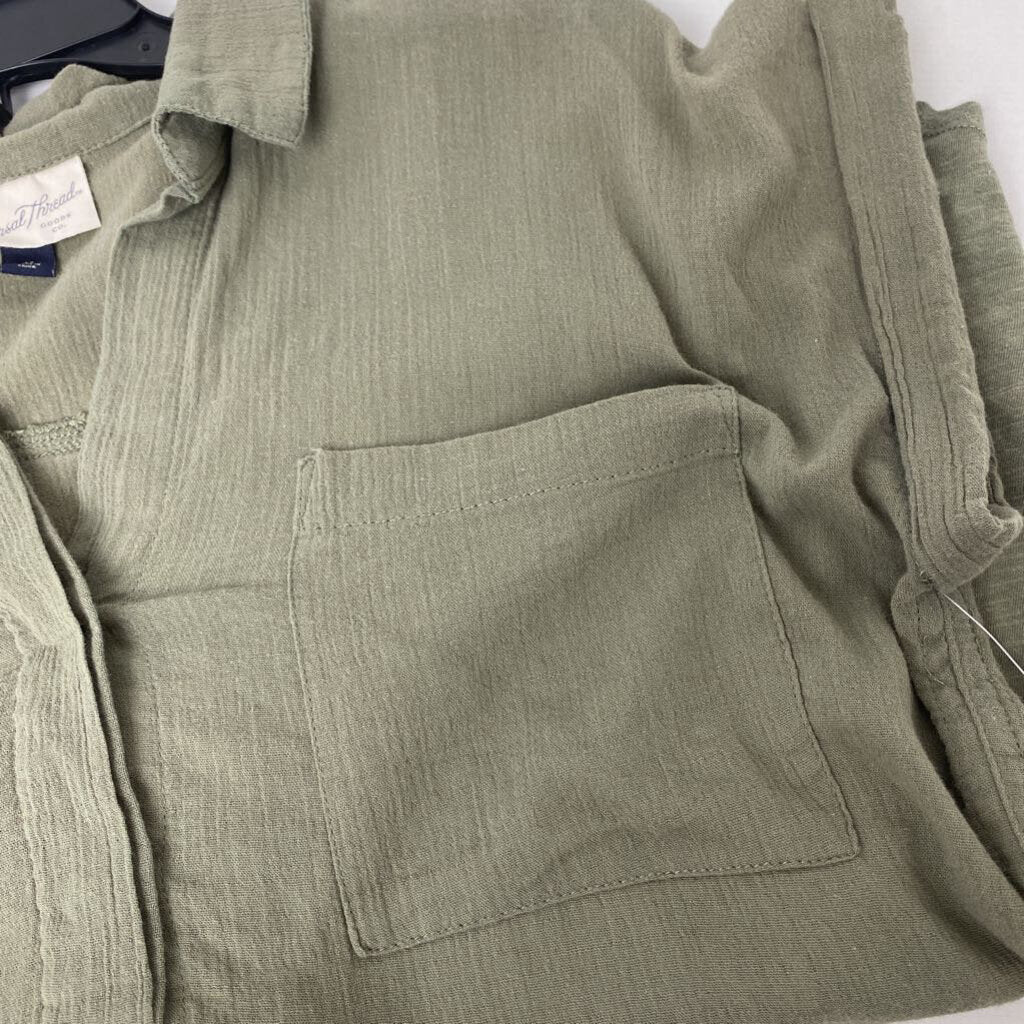 SHORT SLEEVED TOP