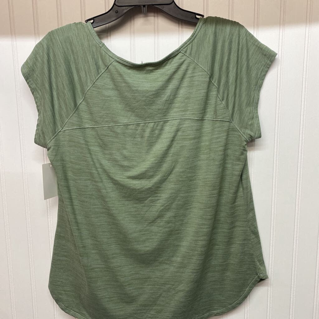 CAP SLEEVED TOP