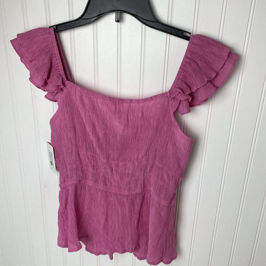 RUFFLE SLEEVED TOP