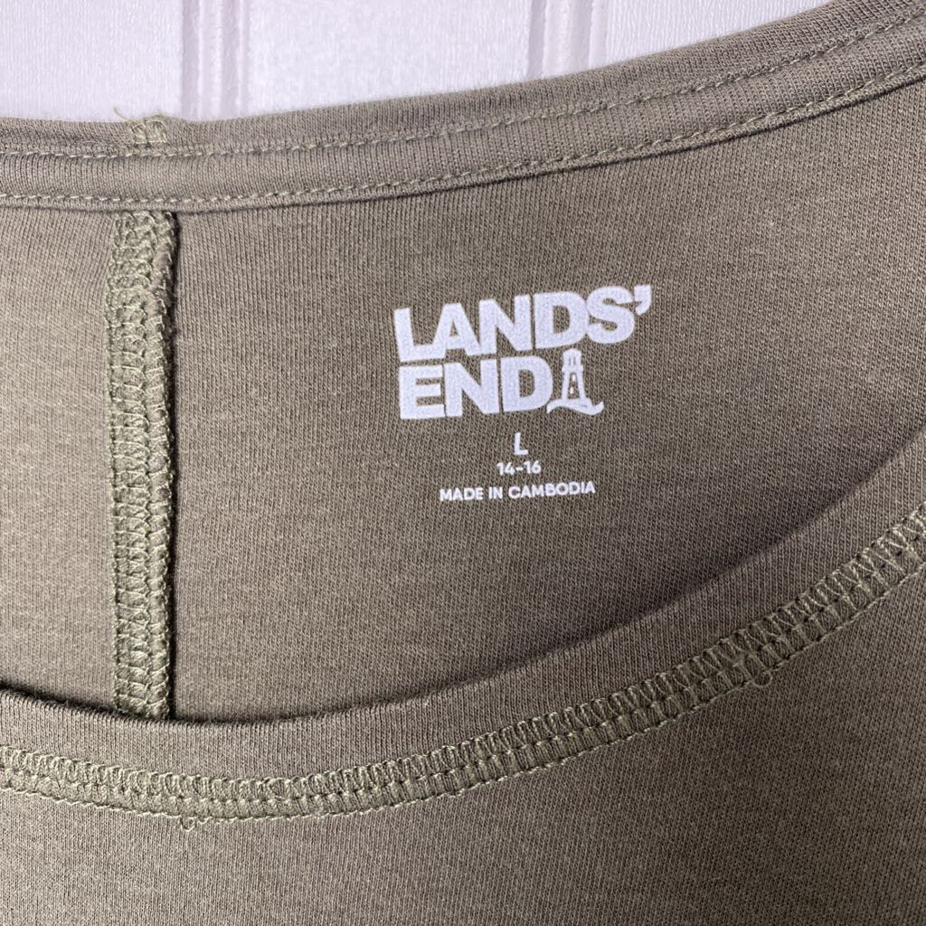 BASIC SHORT SLEEVED TEE